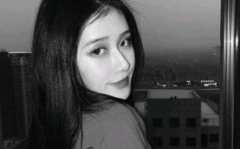 黑白女头像高冷御姐腿,高冷御姐腿的时尚头像解析