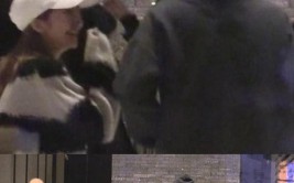 《美丽妈妈5中字》_《美丽妈妈5中字》V3，文娱圈第一美男“下海”偷偷赚疯了？-盘货2020年文娱圈大型惊爆“吃瓜”事情有你谙习的吗？