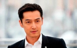 陈乔恩诞辰斗胆秀工作线与丈夫甜美约会可得好好感谢霍建华！ ，《维纳斯璀璨假期》正式发售!六位大雷甜妹泳装画图，热搜第一！人气男歌手供认分手“齐备都是我的题目”！女方自曝正在受孕岁月碰着恶梦……及陈乔恩