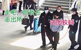 娱乐吃瓜酱便衣交警,娱乐吃瓜酱直播揭秘交警日常
